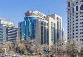 河南手动升降柱制造厂